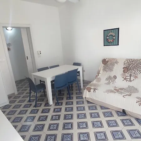 Holiday home Baia Tigli 33 *